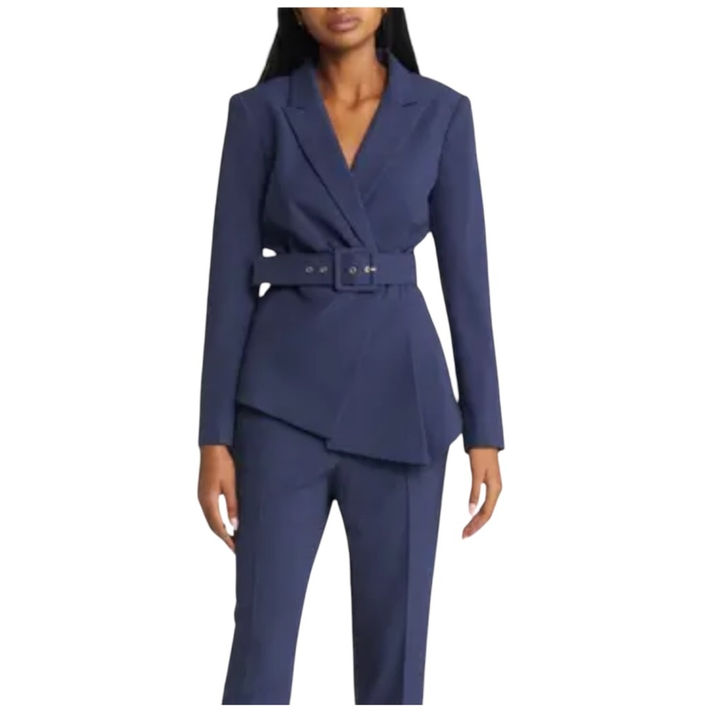 Tahari ASL blazer. Size 14. New with tags. Excellent condition.